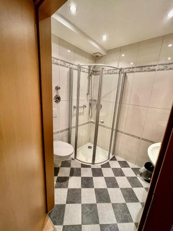 Apartment Fuer Vier Hannover Bagian luar foto