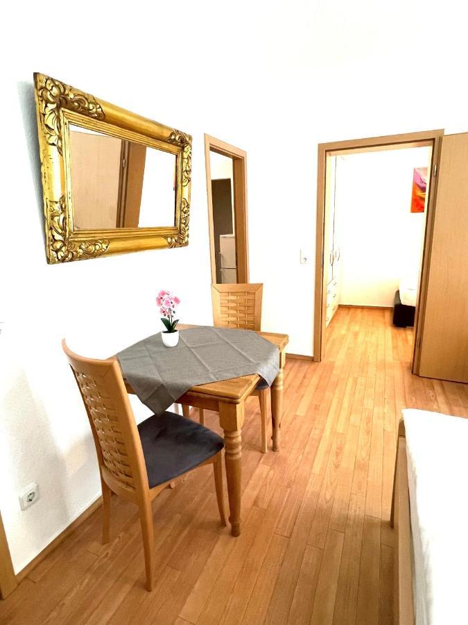 Apartment Fuer Vier Hannover Bagian luar foto